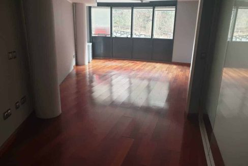 Despacho-Venta-sala-Versusadorra (2)