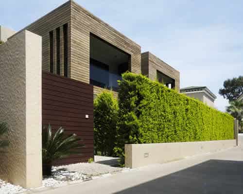 Compra venta de chalets en Andorra. Inversiones inmobiliarias Versus, la inmobiliaria con atención personalizada y de confianza para su inversión.