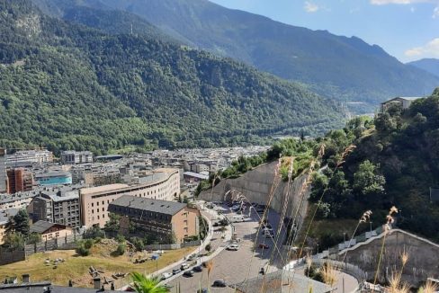 Atico duplex Urb Les taulades Venta Versus Andorra
