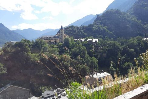 Atico duplex Urb Les taulades Venta Versus Andorra