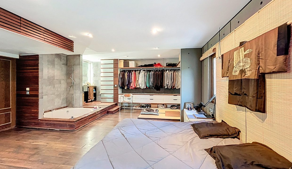 Casa con jardin Agudes park 6